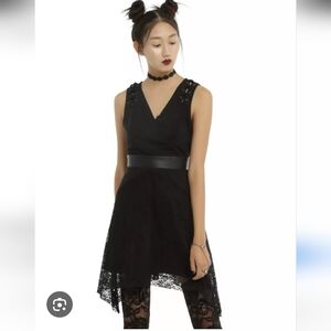 Hot Topic Black lace goth sleeveless dress Witchy Flare Large
